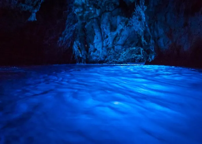 Villa Nora Hvar Bed & Breakfast 4*