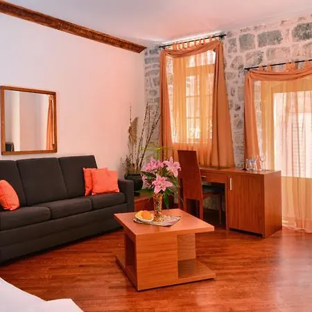 Bed & Breakfast Villa Nora Hvar